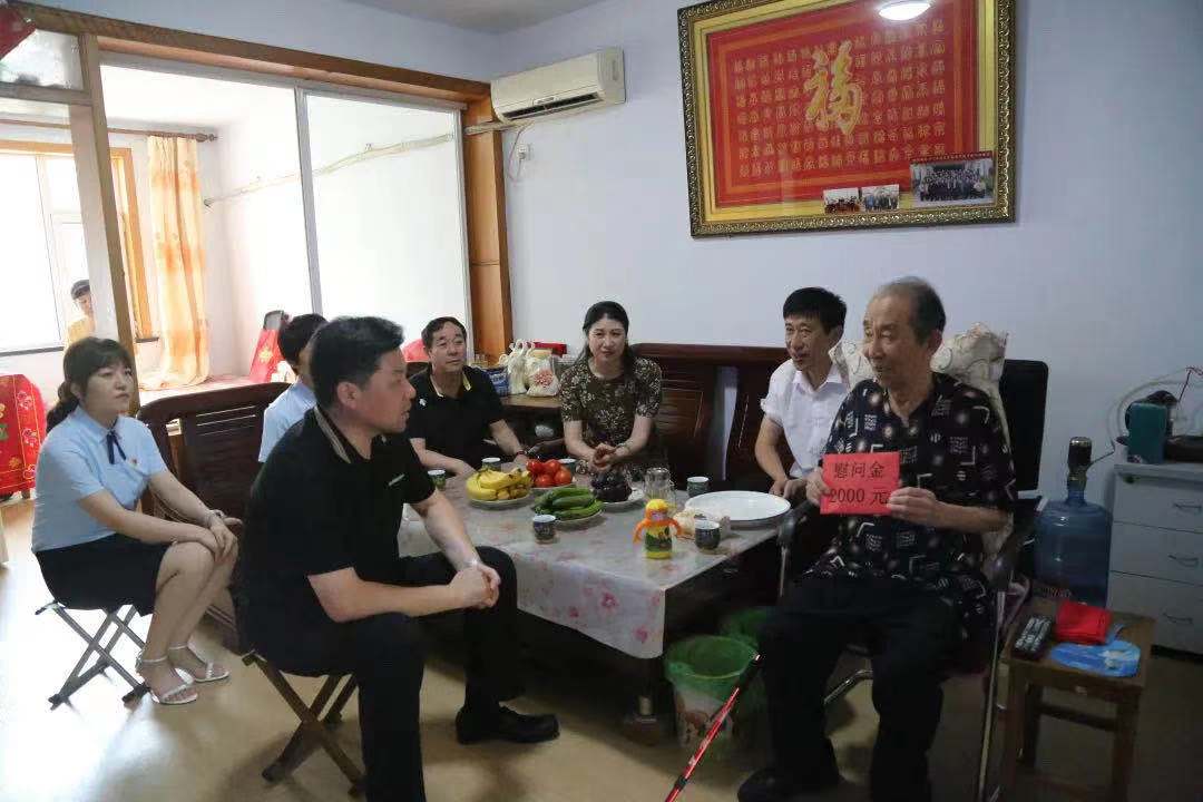 fbbe1074a500463eaf7c64d02643d441.jpg