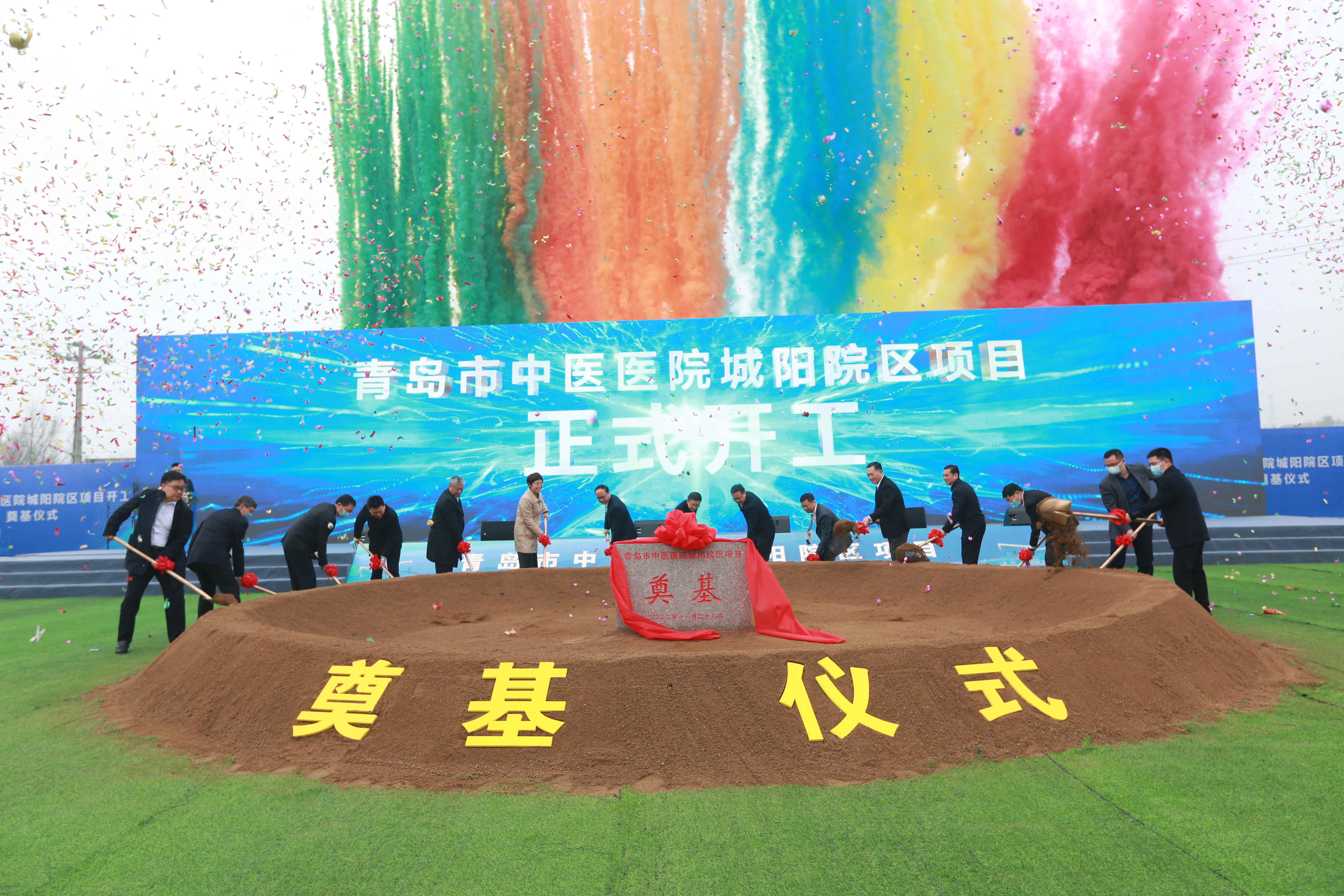 c4d44ce4b53f49f3a28b015bdc81974e.jpg